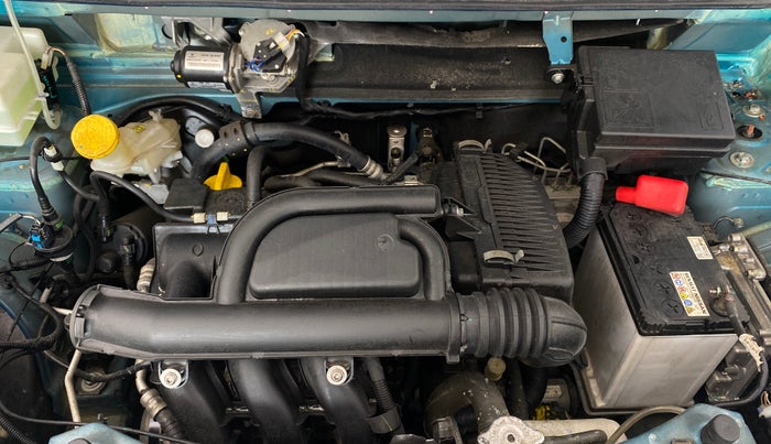 2024 Renault Kwid RXT 1.0 AMT, Petrol, Automatic, 1,756 km, Engine View