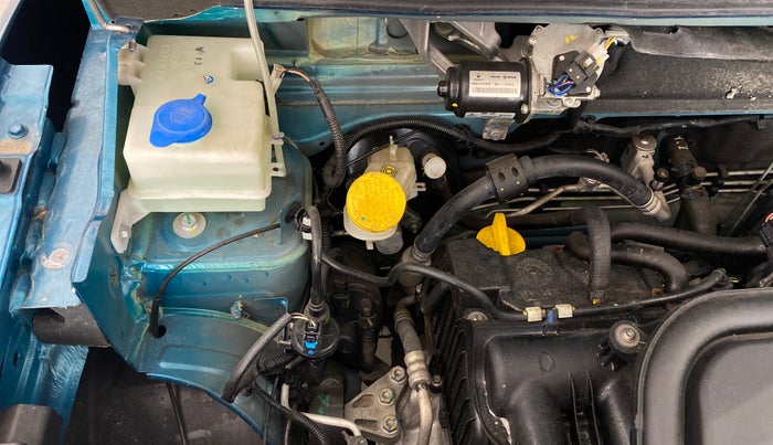 2024 Renault Kwid RXT 1.0 AMT, Petrol, Automatic, 1,756 km, Engine View - Right