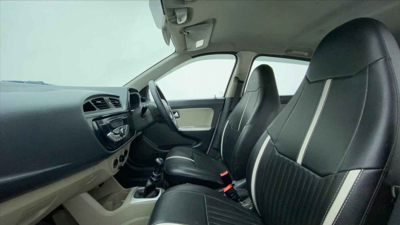 2018 Maruti Alto K10 VXI, Petrol, Manual, 24,914 km, Right Side Front Door Cabin