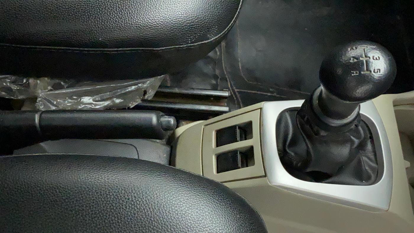 2018 Maruti Alto K10 VXI, Petrol, Manual, 24,914 km, Gear Lever
