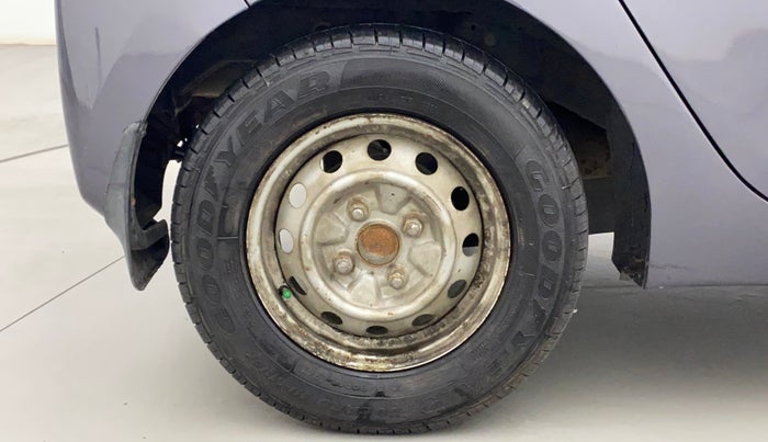 2015 Hyundai Eon ERA +, Petrol, Manual, 59,721 km, Right Rear Wheel