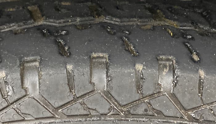 2021 Mahindra Thar LX PETROL HT 4WD AT, Petrol, Automatic, 51,114 km, Right Front Tyre Tread