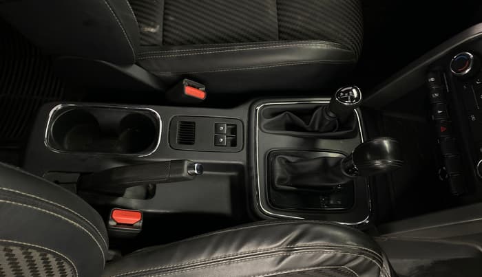 2021 Mahindra Thar LX PETROL HT 4WD AT, Petrol, Automatic, 51,114 km, Gear Lever