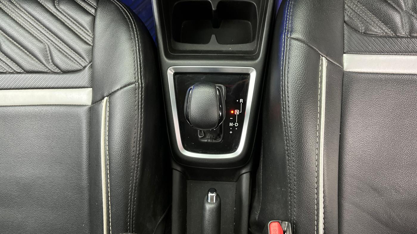 2023 Maruti Swift ZXI AMT, Petrol, Automatic, 33,532 km, Gear Lever