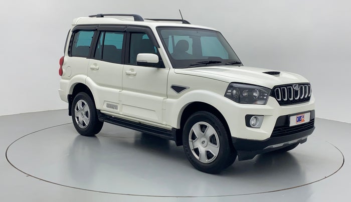 2020 Mahindra Scorpio S9, Diesel, Manual, 16,537 km, Right Front Diagonal