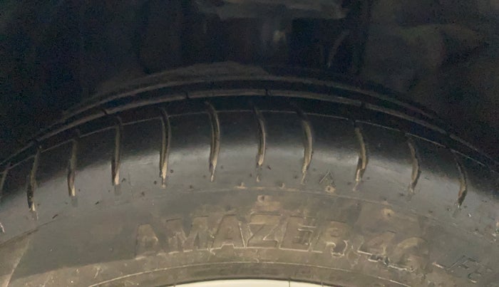 2017 Tata Tiago XZA PETROL, Petrol, Automatic, 21,763 km, Right Front Tyre Tread