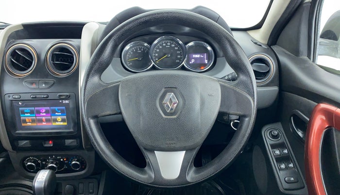 2017 Renault Duster RXS CVT 106 PS, Petrol, Automatic, 94,423 km, Steering Wheel Close Up