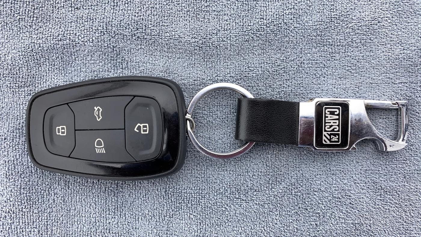 2021 Tata TIGOR XZ 1.2 REVOTRON, Petrol, Manual, 831 km, Key Close Up