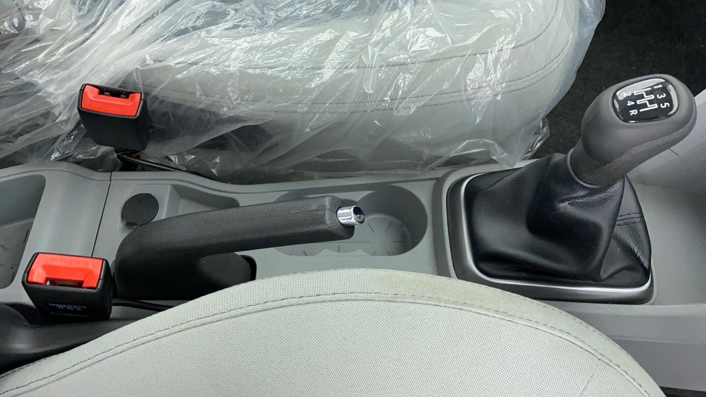 2021 Tata TIGOR XZ 1.2 REVOTRON, Petrol, Manual, 831 km, Gear Lever