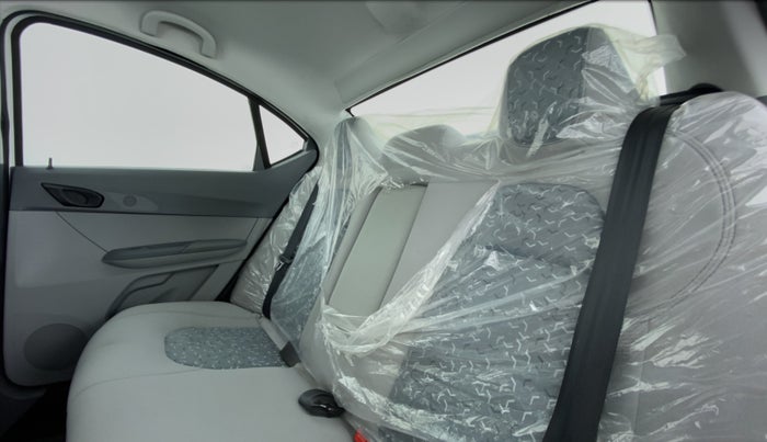 2021 Tata TIGOR XZ 1.2 REVOTRON, Petrol, Manual, 831 km, Right Side Rear Door Cabin