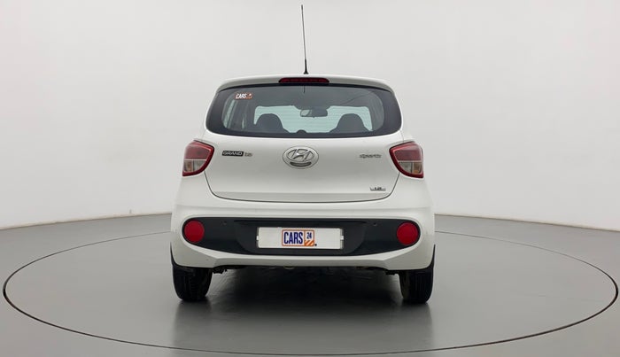 2017 Hyundai Grand i10 SPORTZ 1.2 KAPPA VTVT, Petrol, Manual, 71,306 km, Back/Rear