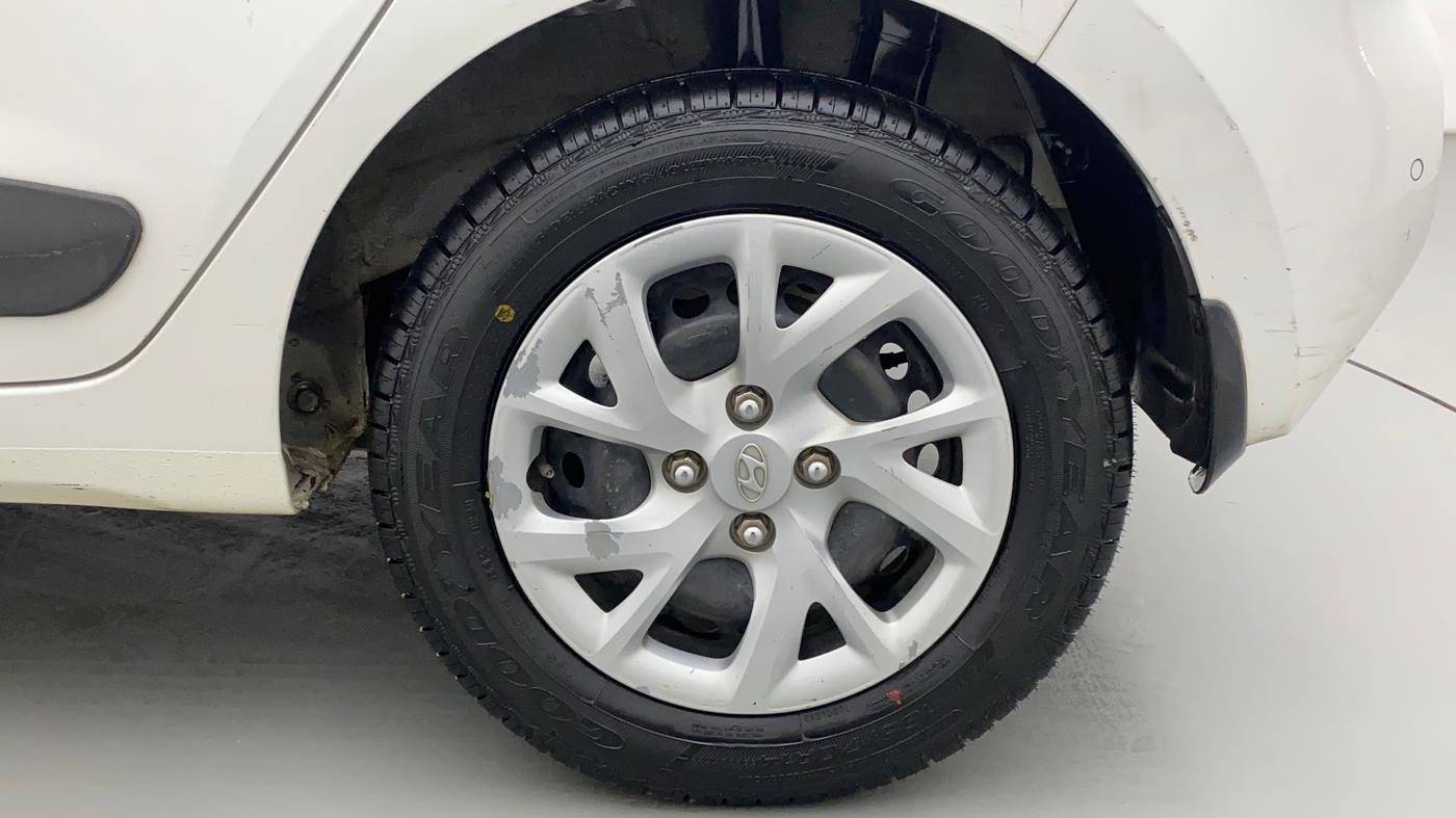 2017 Hyundai Grand i10 SPORTZ 1.2 KAPPA VTVT, Petrol, Manual, 71,306 km, Left Rear Wheel