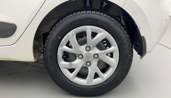 2017 Hyundai Grand i10 SPORTZ 1.2 KAPPA VTVT, Petrol, Manual, 71,306 km, Left Rear Wheel
