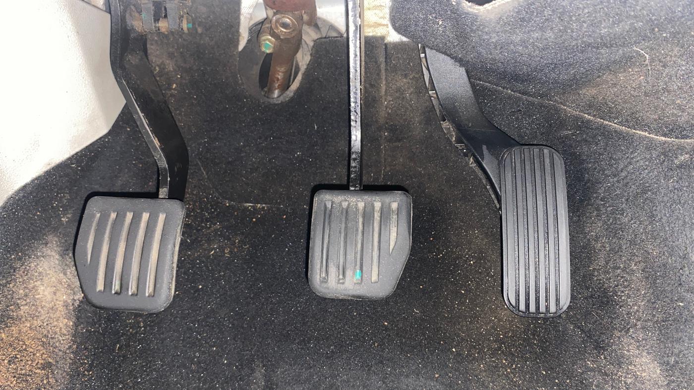 2021 Tata Safari XZ PLUS 6 S, Diesel, Manual, 56,790 km, Pedals