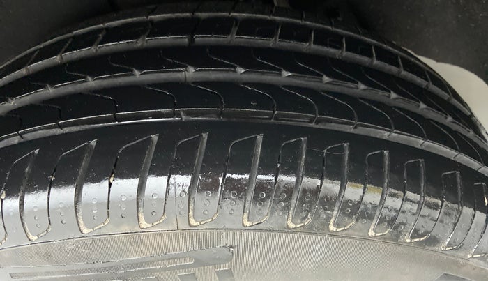 2013 BMW X3 XDRIVE 20D, Diesel, Automatic, 67,468 km, Left Front Tyre Tread