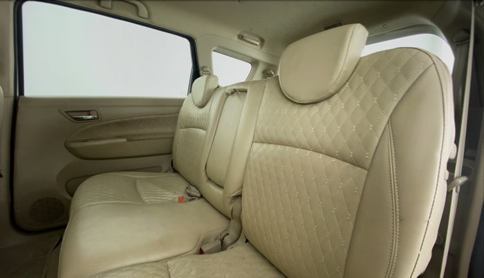 2015 Maruti Ertiga VXI, Petrol, Manual, 48,395 km, Right Side Rear Door Cabin