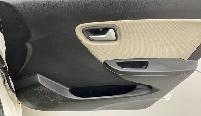 2022 Maruti Alto LXI O, Petrol, Manual, 11,677 km, Driver Side Door Panels Control