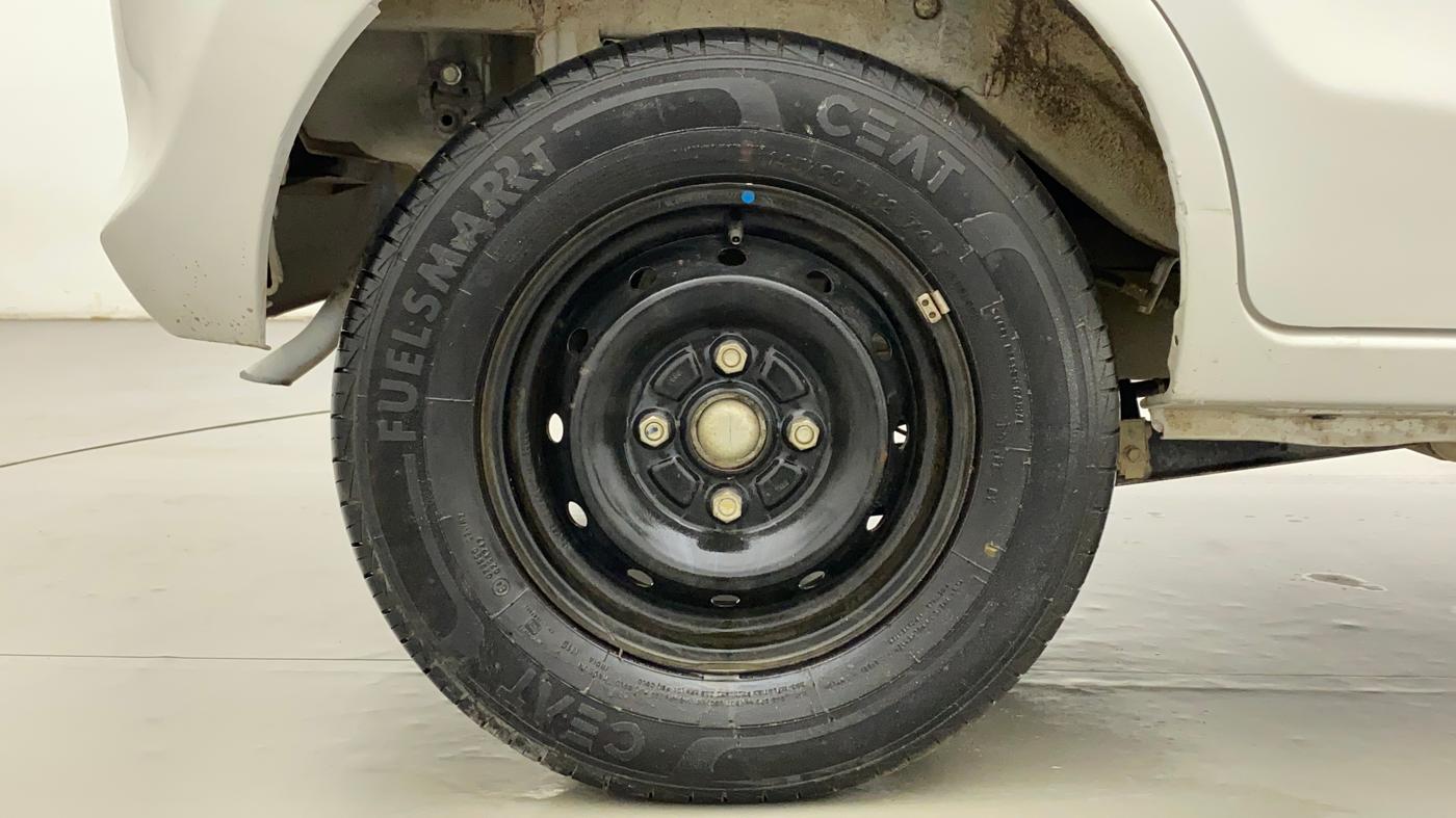 2022 Maruti Alto LXI O, Petrol, Manual, 11,677 km, Right Rear Wheel