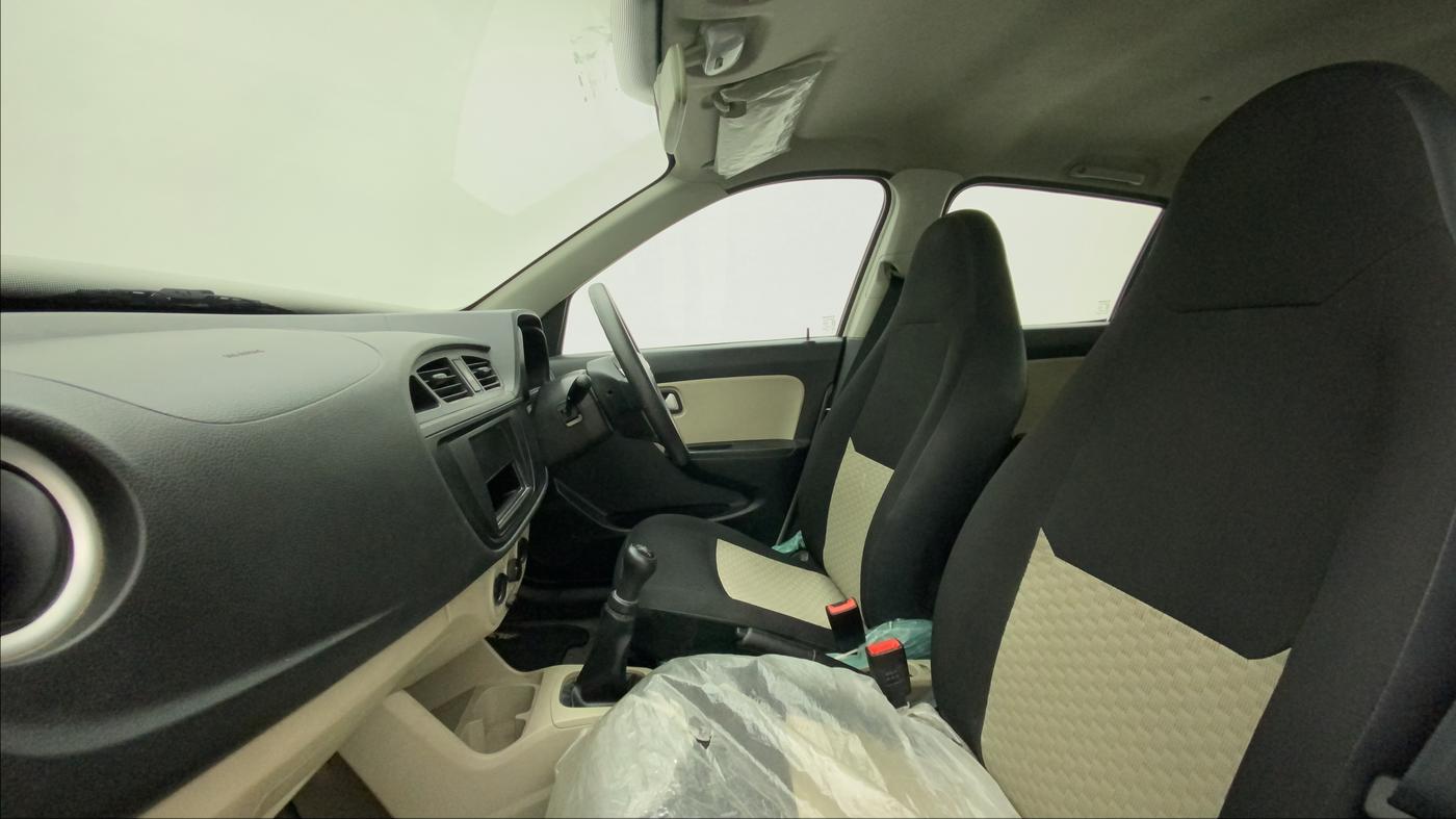 2022 Maruti Alto LXI O, Petrol, Manual, 11,677 km, Right Side Front Door Cabin