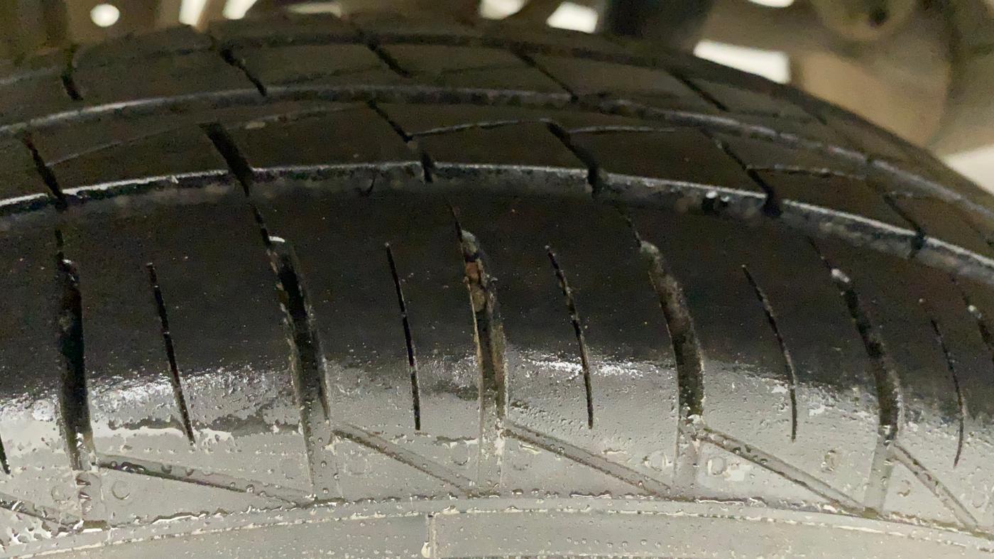 2022 Maruti Alto LXI O, Petrol, Manual, 11,677 km, Right Rear Tyre Tread