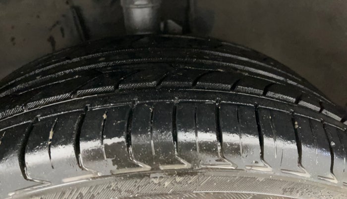 2017 Toyota Corolla Altis VL CVT PETROL, Petrol, Automatic, 98,966 km, Left Front Tyre Tread