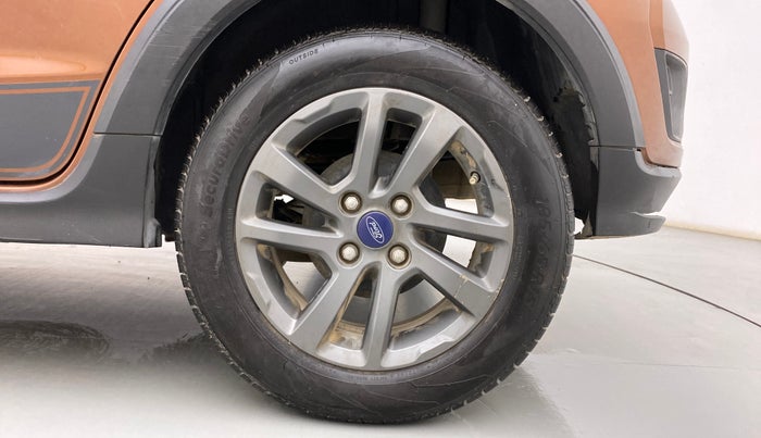 2019 Ford FREESTYLE TITANIUM PLUS 1.2 PETROL, Petrol, Manual, 76,352 km, Left Rear Wheel