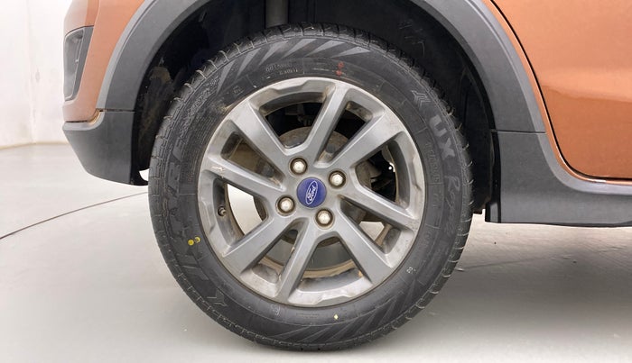 2019 Ford FREESTYLE TITANIUM PLUS 1.2 PETROL, Petrol, Manual, 76,352 km, Right Rear Wheel
