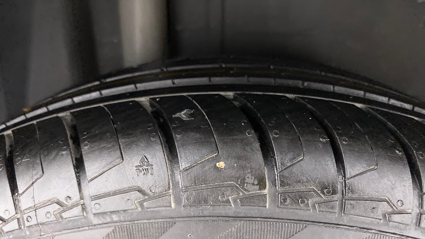 2019 Ford FREESTYLE TITANIUM PLUS 1.2 PETROL, Petrol, Manual, 76,352 km, Right Rear Tyre Tread