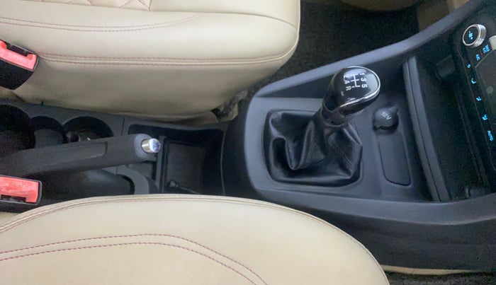 2018 Ford Figo Aspire TITANIUM 1.2 PETROL, Petrol, Manual, 32,121 km, Gear Lever