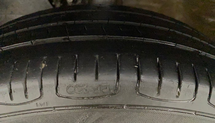 2021 Maruti New Wagon-R LXI CNG 1.0, CNG, Manual, 58,947 km, Right Front Tyre Tread
