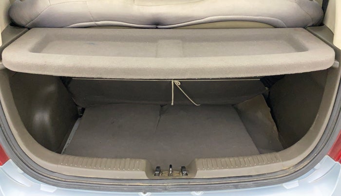 2012 Hyundai i10 MAGNA 1.2, Petrol, Manual, 63,734 km, Boot Inside