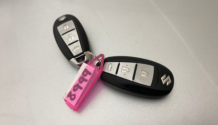 2022 Maruti Ciaz ALPHA 1.5 SHVS PETROL, Petrol, Manual, 34,894 km, Key Close Up