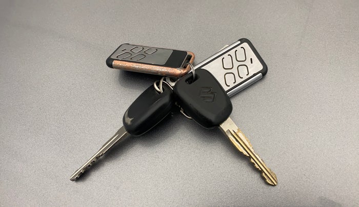 2013 Maruti Wagon R 1.0 LXI CNG, CNG, Manual, 68,882 km, Key Close Up