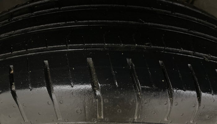 2022 Tata PUNCH ADVENTURE MT, Petrol, Manual, 60,231 km, Right Rear Tyre Tread