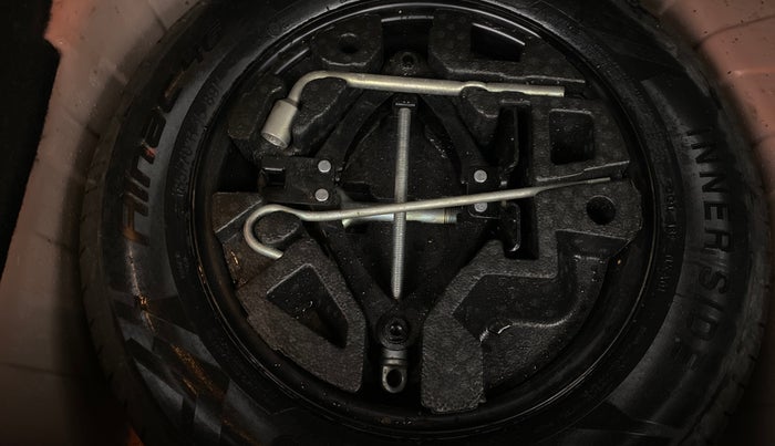 2022 Tata PUNCH ADVENTURE MT, Petrol, Manual, 60,231 km, Spare Tyre