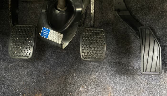 2015 Maruti Alto K10 VXI, Petrol, Manual, 34,701 km, Pedals