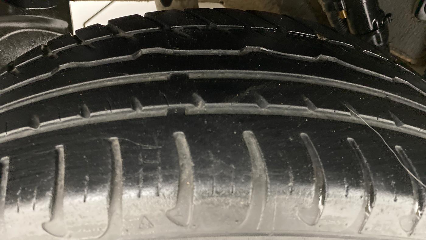 2017 Renault Duster RXZ 85 PS DIESEL, Diesel, Manual, 33,368 km, Right Rear Tyre Tread