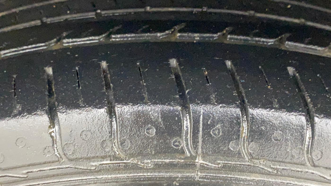 2020 Honda WR-V 1.2L I-VTEC SV MT, Petrol, Manual, 31,351 km, Left Front Tyre Tread