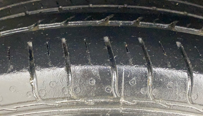 2020 Honda WR-V 1.2L I-VTEC SV MT, Petrol, Manual, 31,351 km, Left Front Tyre Tread