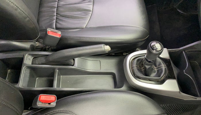 2020 Honda WR-V 1.2L I-VTEC SV MT, Petrol, Manual, 31,351 km, Gear Lever