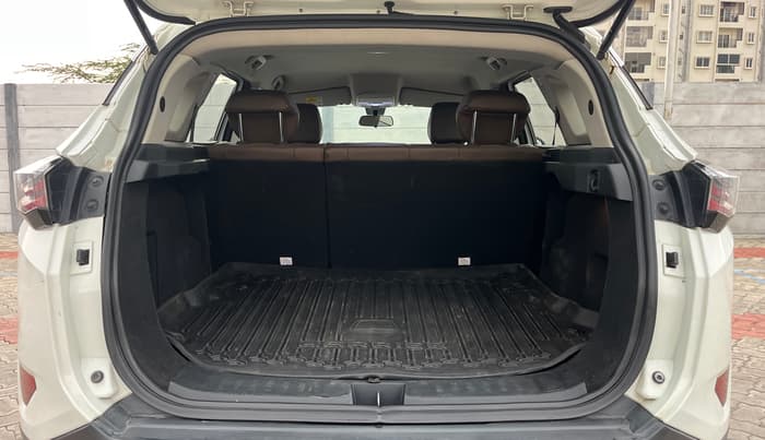 2019 Tata Harrier XZ 2.0L, Diesel, Manual, 80,830 km, Boot Inside