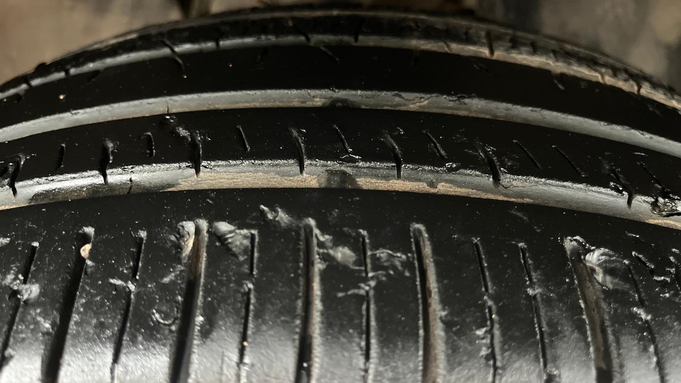 2019 Tata Harrier XZ 2.0L, Diesel, Manual, 80,830 km, Right Front Tyre Tread