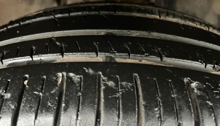 2019 Tata Harrier XZ 2.0L, Diesel, Manual, 80,830 km, Right Front Tyre Tread