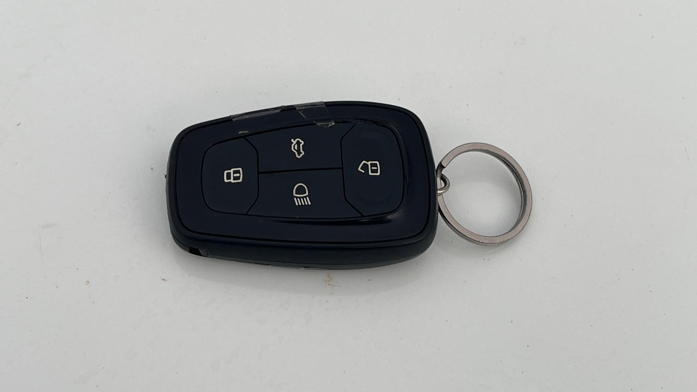 2019 Tata Harrier XZ 2.0L, Diesel, Manual, 80,830 km, Key Close Up