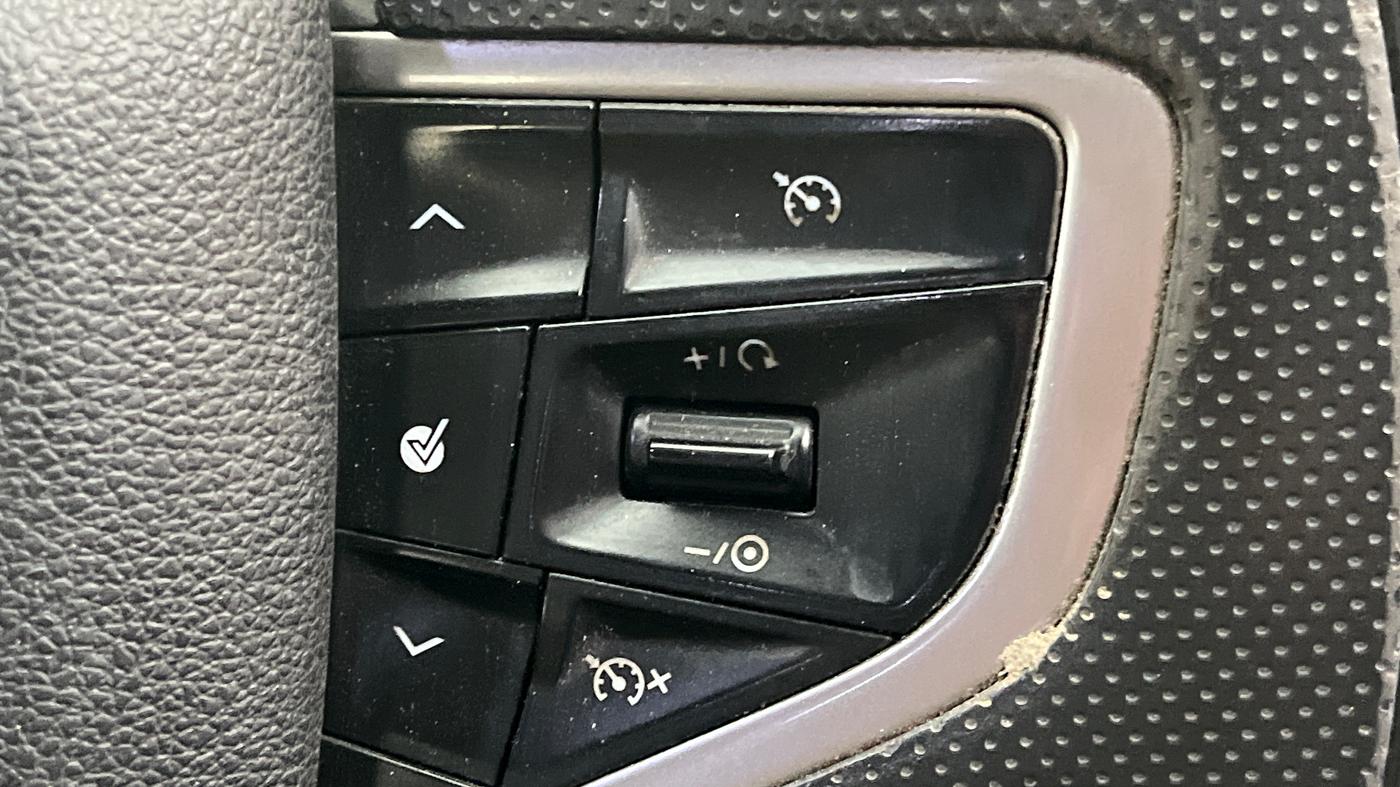 2019 Tata Harrier XZ 2.0L, Diesel, Manual, 80,830 km, Adaptive Cruise Control