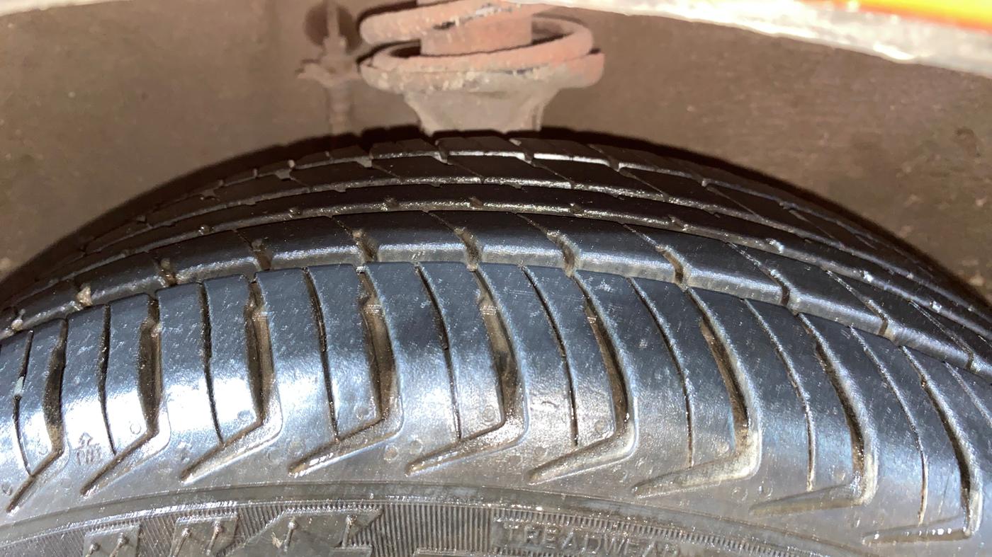 2015 Maruti Alto K10 VXI, Petrol, Manual, 43,008 km, Right Front Tyre Tread
