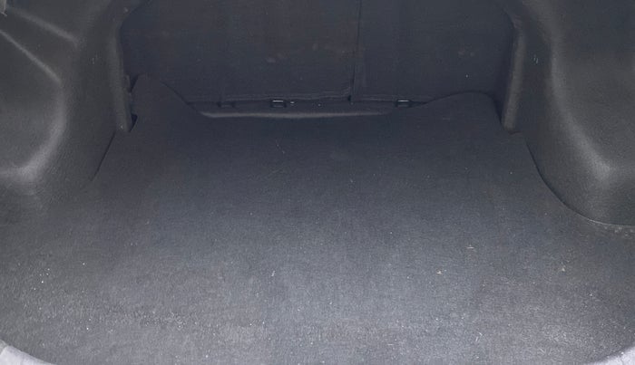 2019 Toyota YARIS J CVT, Petrol, Automatic, 18,535 km, Boot Inside