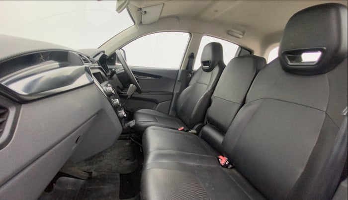 2018 Mahindra KUV 100 NXT K2 P 6 STR, Petrol, Manual, 13,243 km, Right Side Front Door Cabin