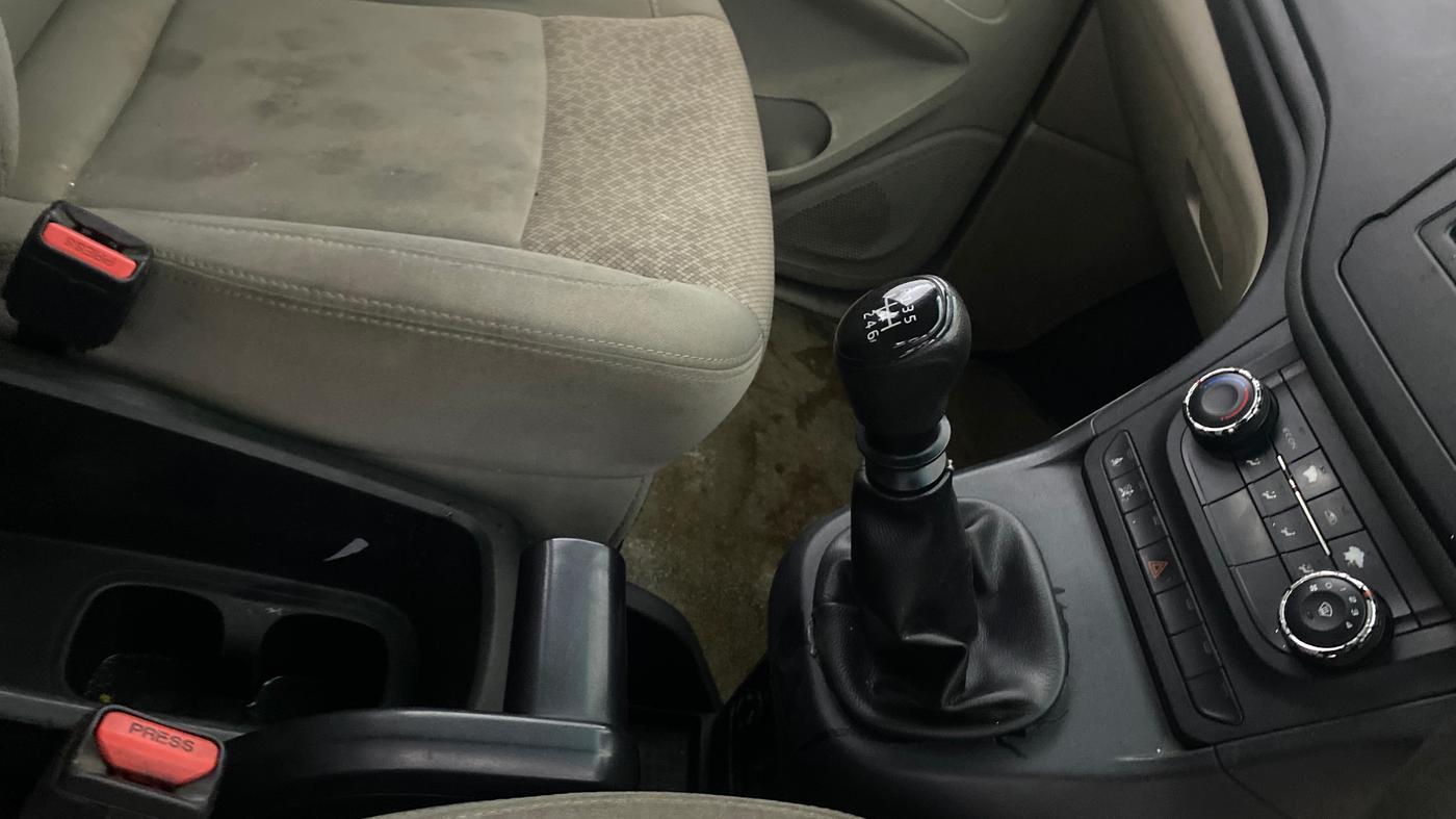 2019 Mahindra MARAZZO M2 7STR, Diesel, Manual, 1,41,255 km, Gear Lever