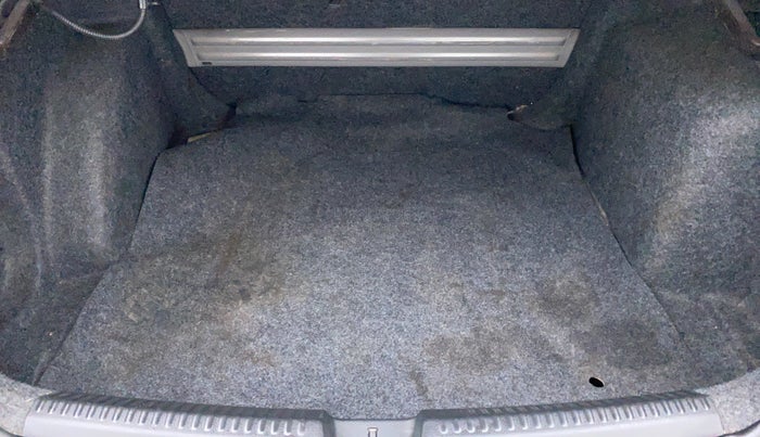 2017 Volkswagen Vento HIGHLINE PLUS TDI MT, Diesel, Manual, 38,676 km, Boot Inside View